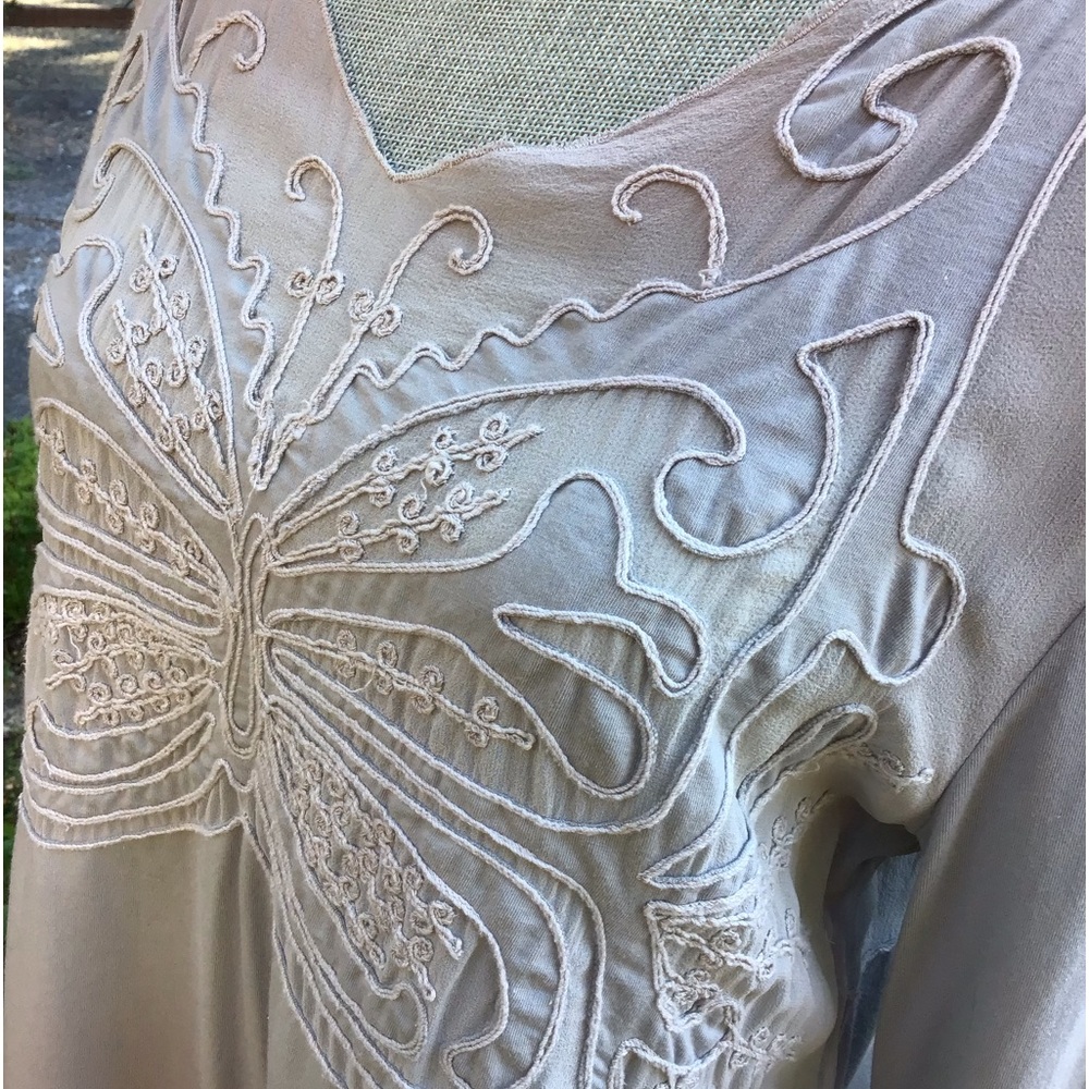 Sundance Cream Embroidered Butterfly-Front Blouse